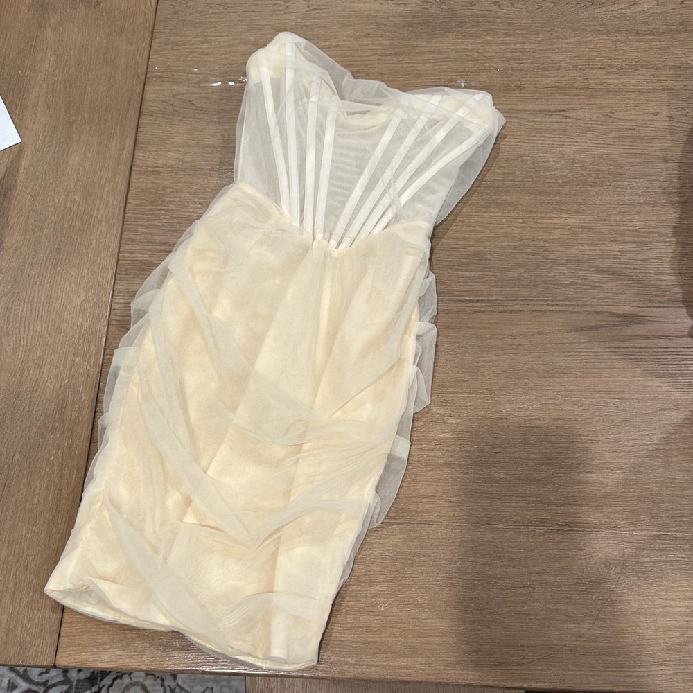 Elegant Cream Corset Strapless Dress